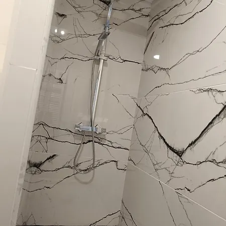 Chez Piso Appartamento *